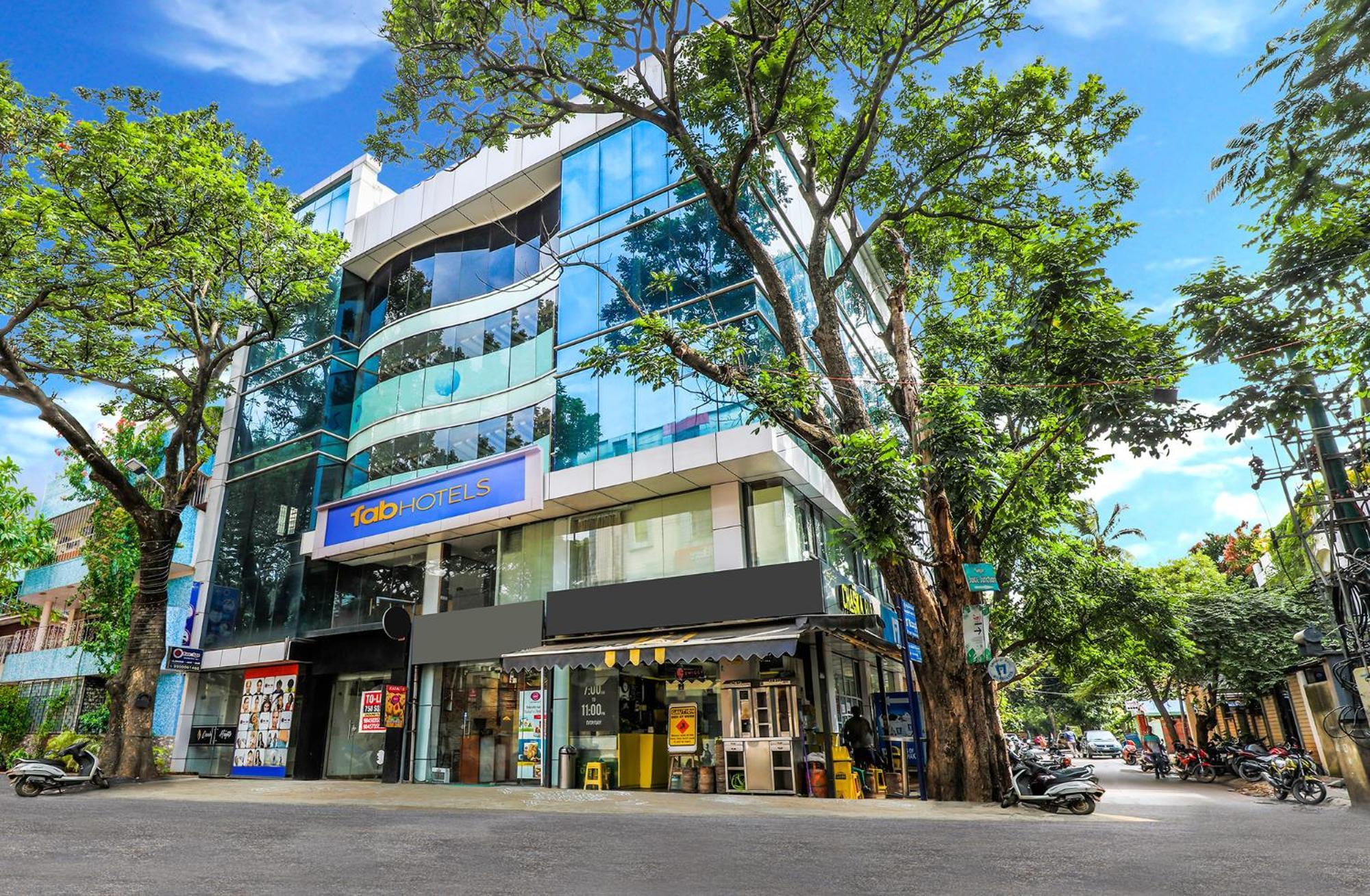 Fabhotel Crown Heights - Nr Koramangala Club بنغالور المظهر الخارجي الصورة